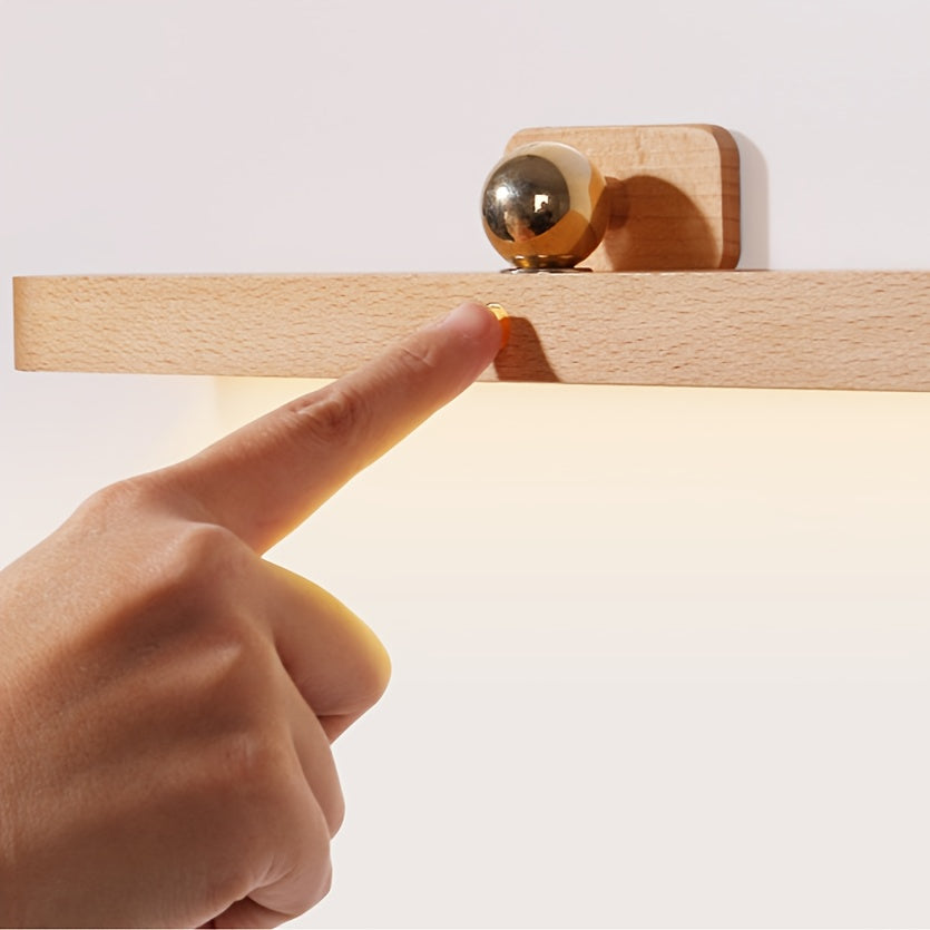 Moderne LED-Wandleuchte aus Holz mit Touch & USB-Akku