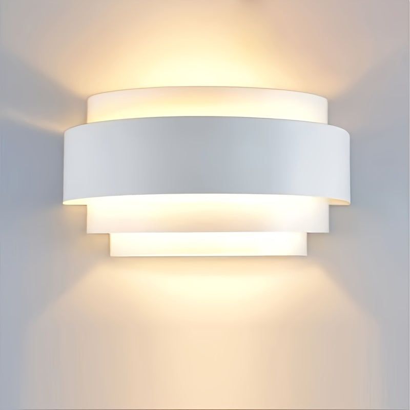 Moderne LED-Wandleuchte Halbmond – Weiß lackiert